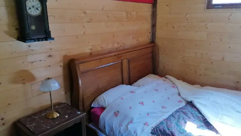 la-roulotte-de-mamie-rouville-insolite-mme-grenier (3) (1)