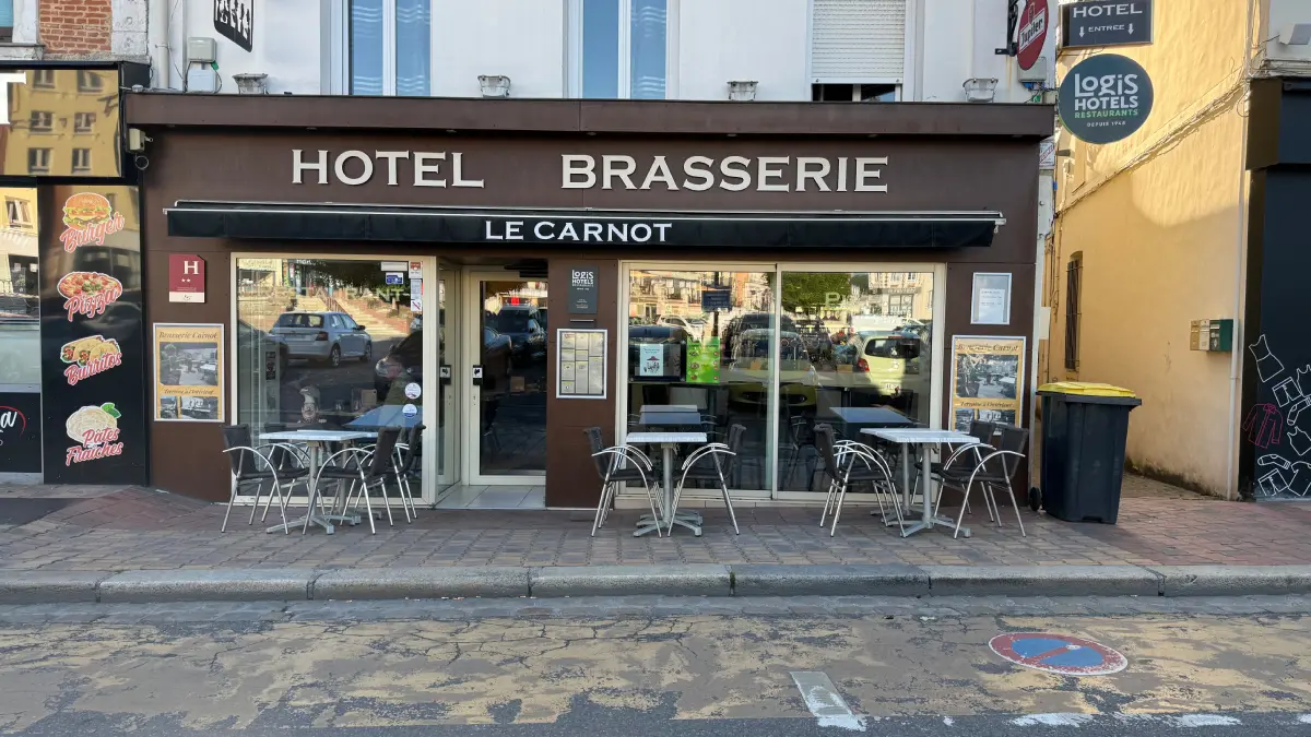 le-carnot-hotel-restaurant-bolbec-devanture