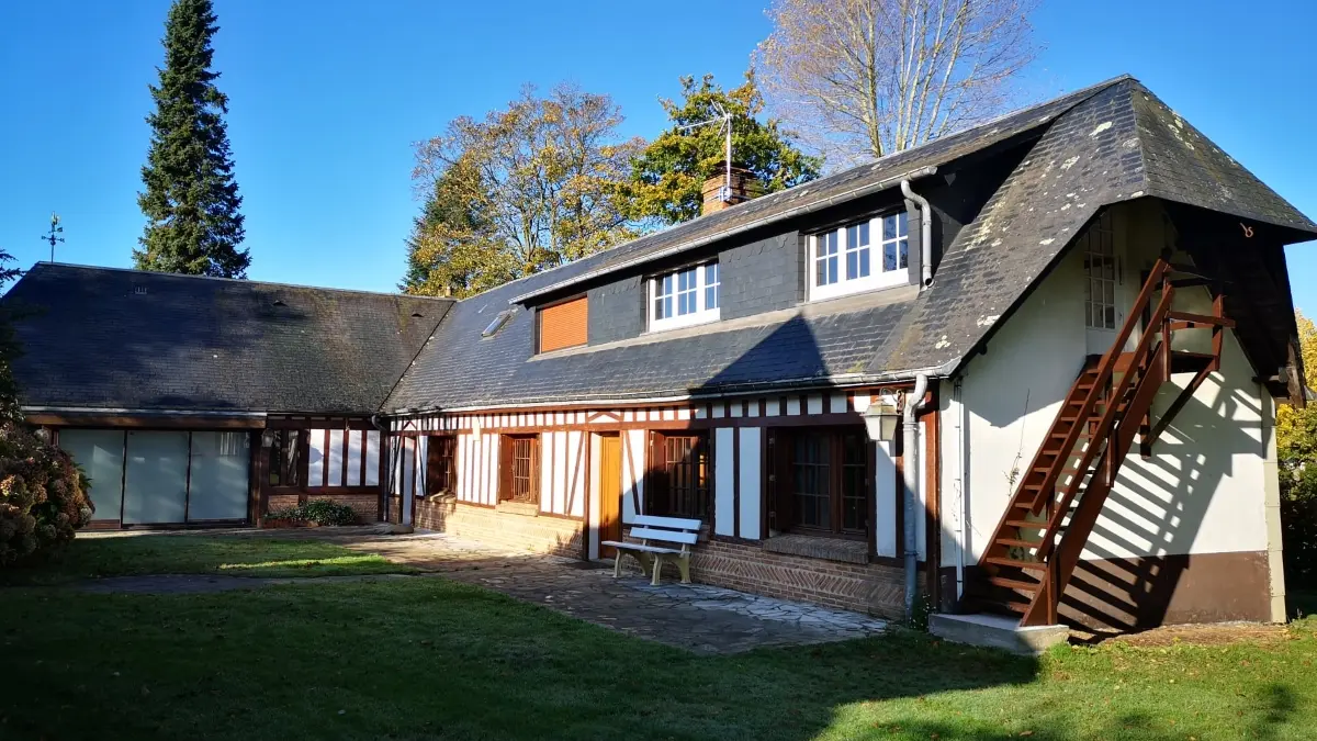 le_coquelicot_exterieur_maison