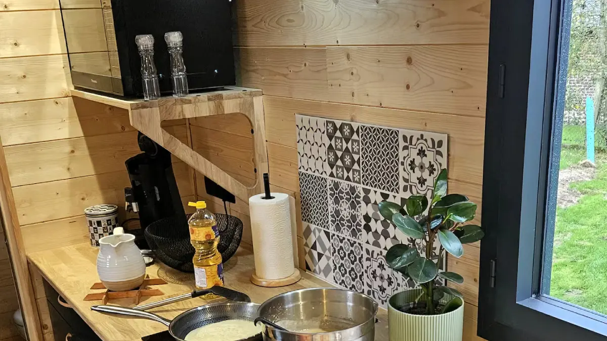 linstantiny-yebleron-tiny-house-cuisine-2