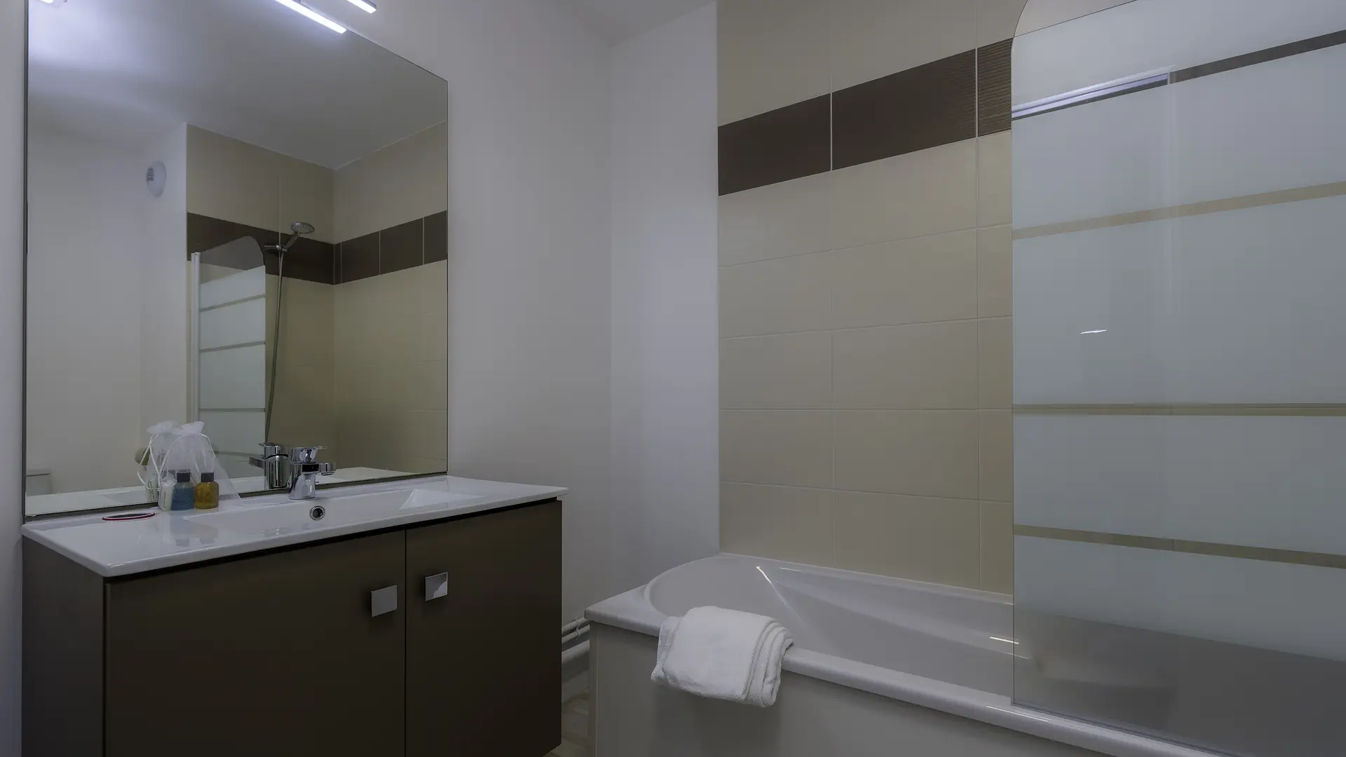 Le Phare - salle de bain