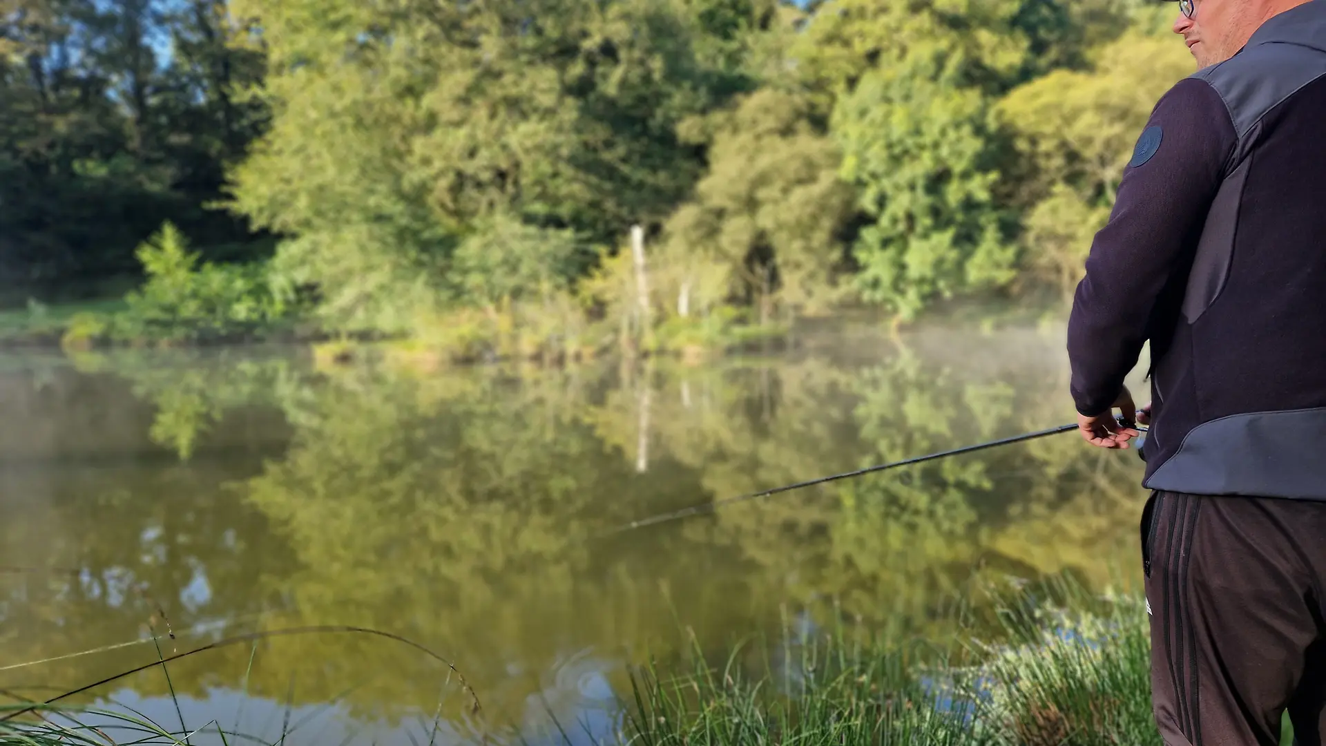 pêche étang été matin