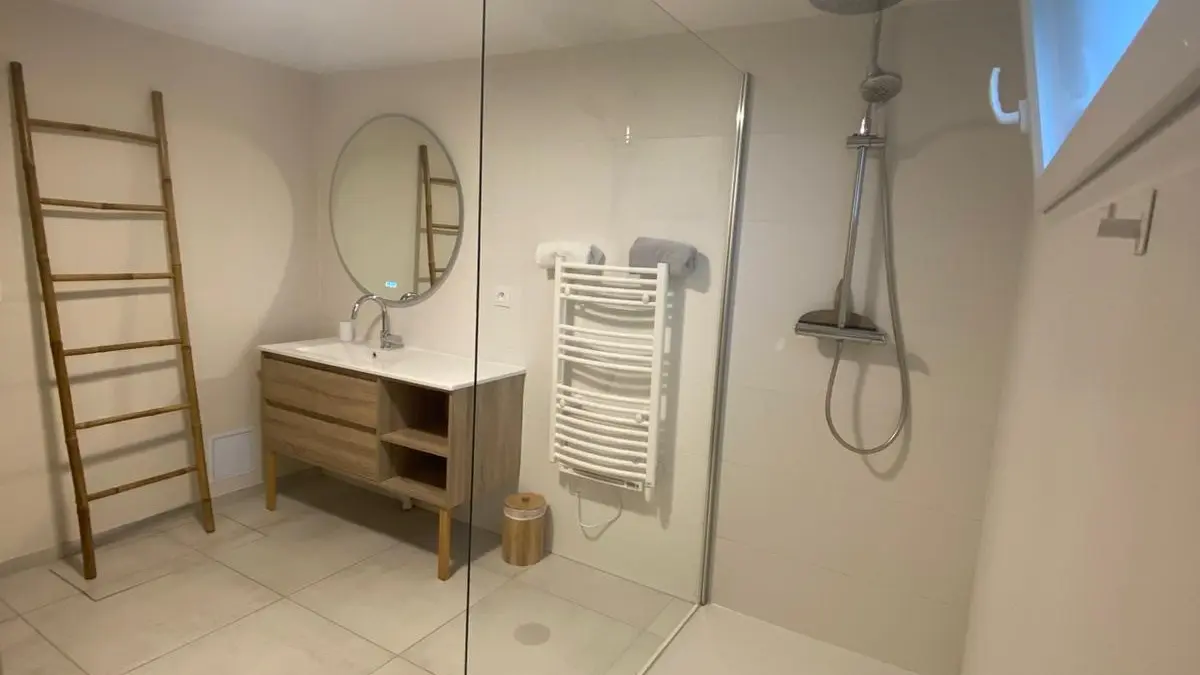 salle de bain bas  4