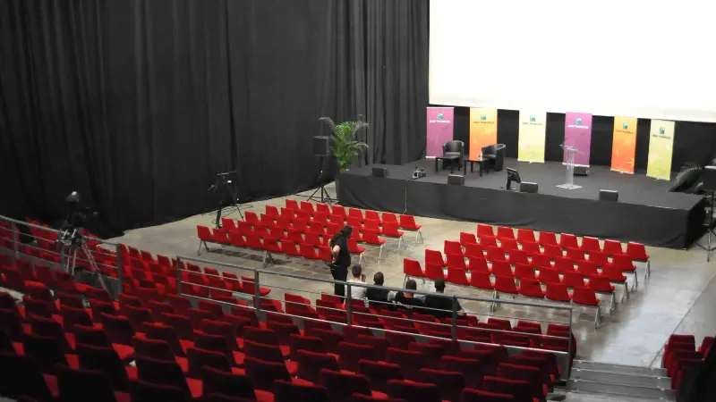 salle réduite 500 pers 2