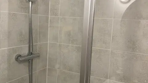 douche à l'italienne