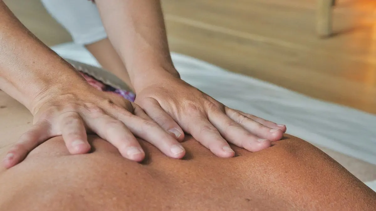 seance-massage-sejour-romantique (1)