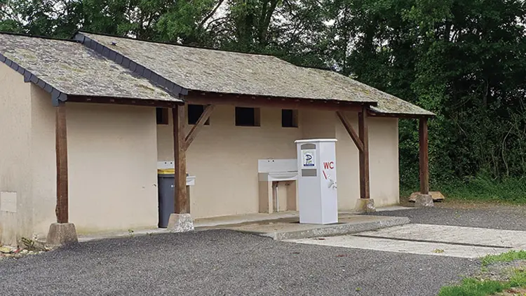Aire CAMPING-CAR PARK de La Bruère-sur-Loir2