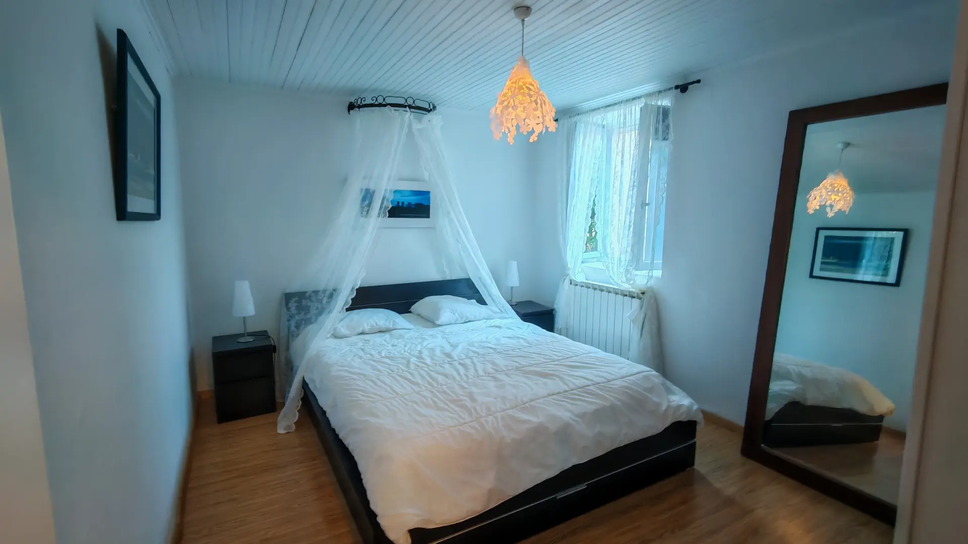 404837 - Chambre 1