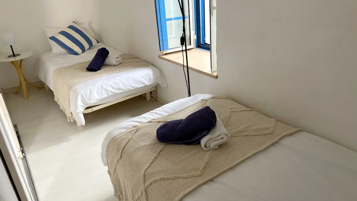 350388 - Cabine communicante avec la chambre