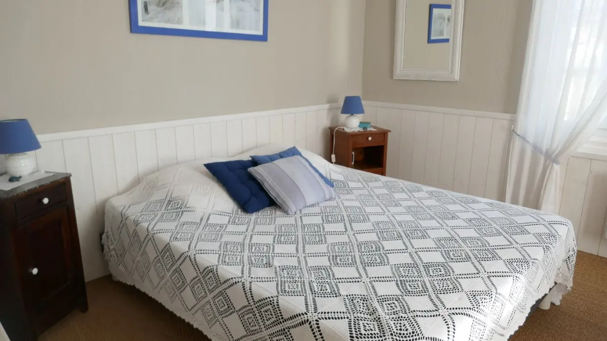 52481 - Chambre 1  lit 160 x 200
