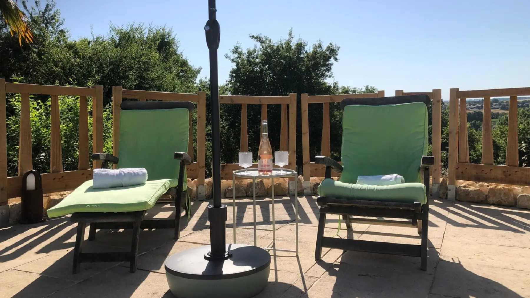 408859 - Chaises longues