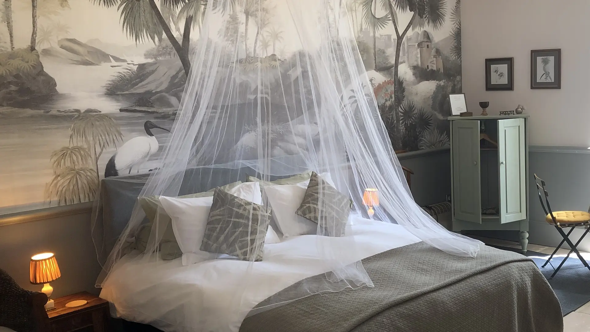 408858 - Lit king size