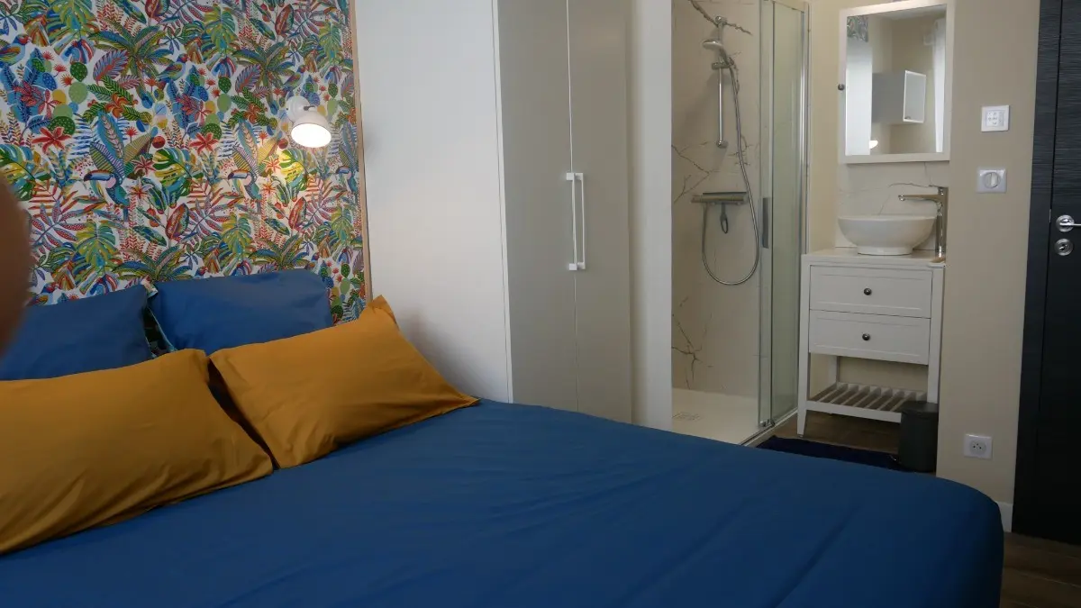 272301 - Maison 2 - Suite parentale Margot ( Lit 160x200),rangements, salle d'eau