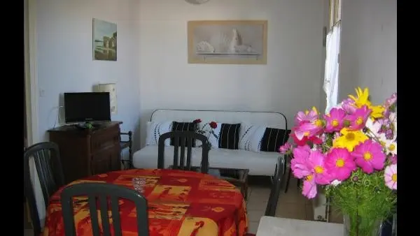 60403 - Location Lollier ST NAZAIRE Salon séjour©VCC/LAD