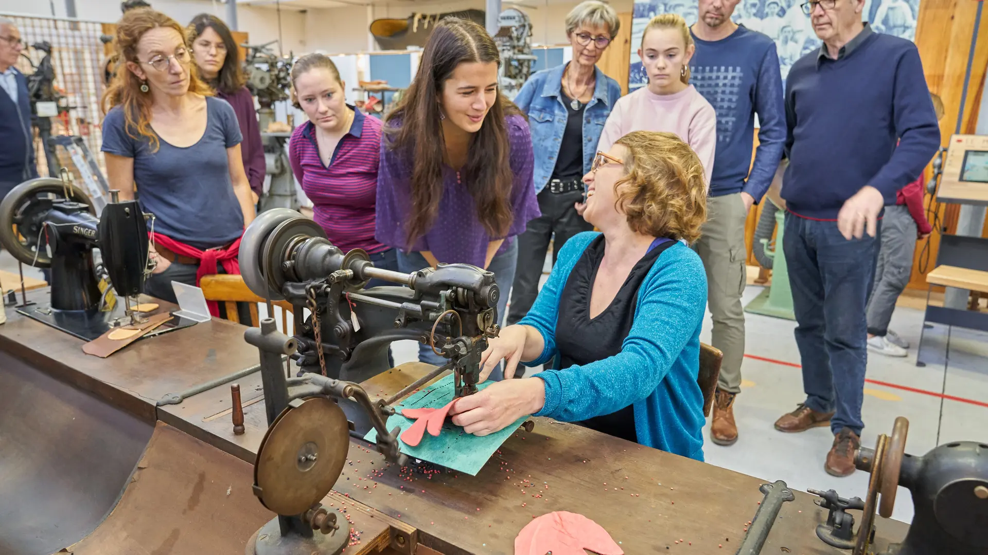 Visite de groupe au Musée des Métiers de la Chaussure