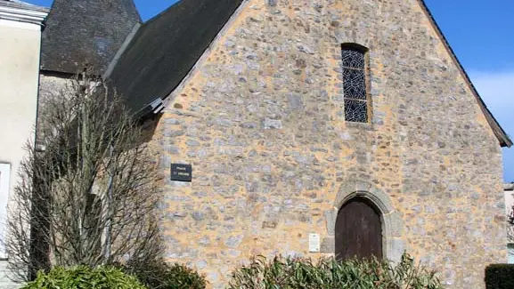 Eglise Saint Pierre à Saulges