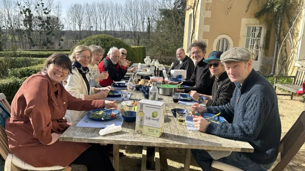 04_Dejeuner au manoir