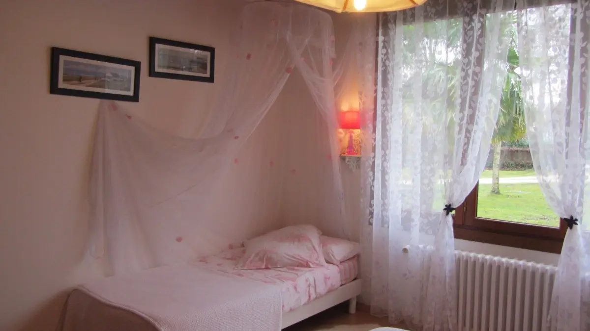 193904 - lit 90 suite familiale