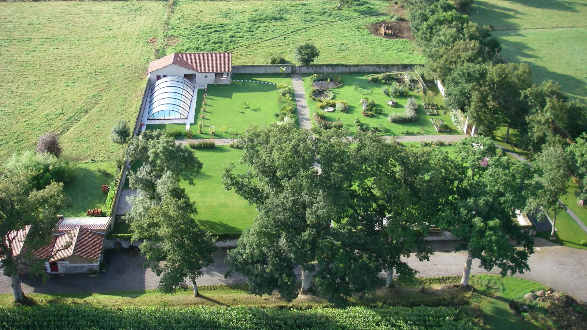 Domaine de L'Ecorce - Jardin Clos - vue du ciel