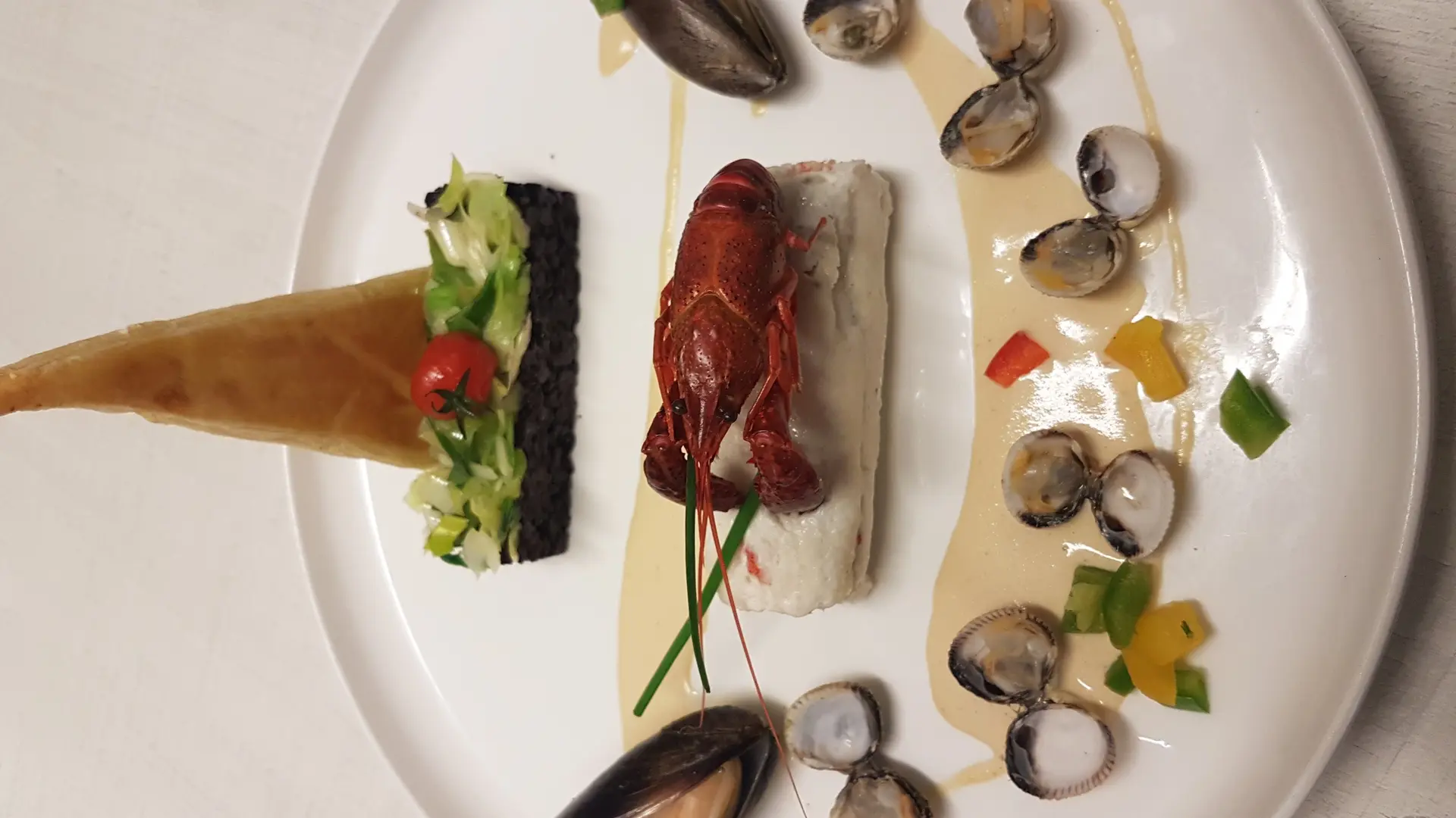 ballotine de filet de carrelet aux queues d'ecrevisses