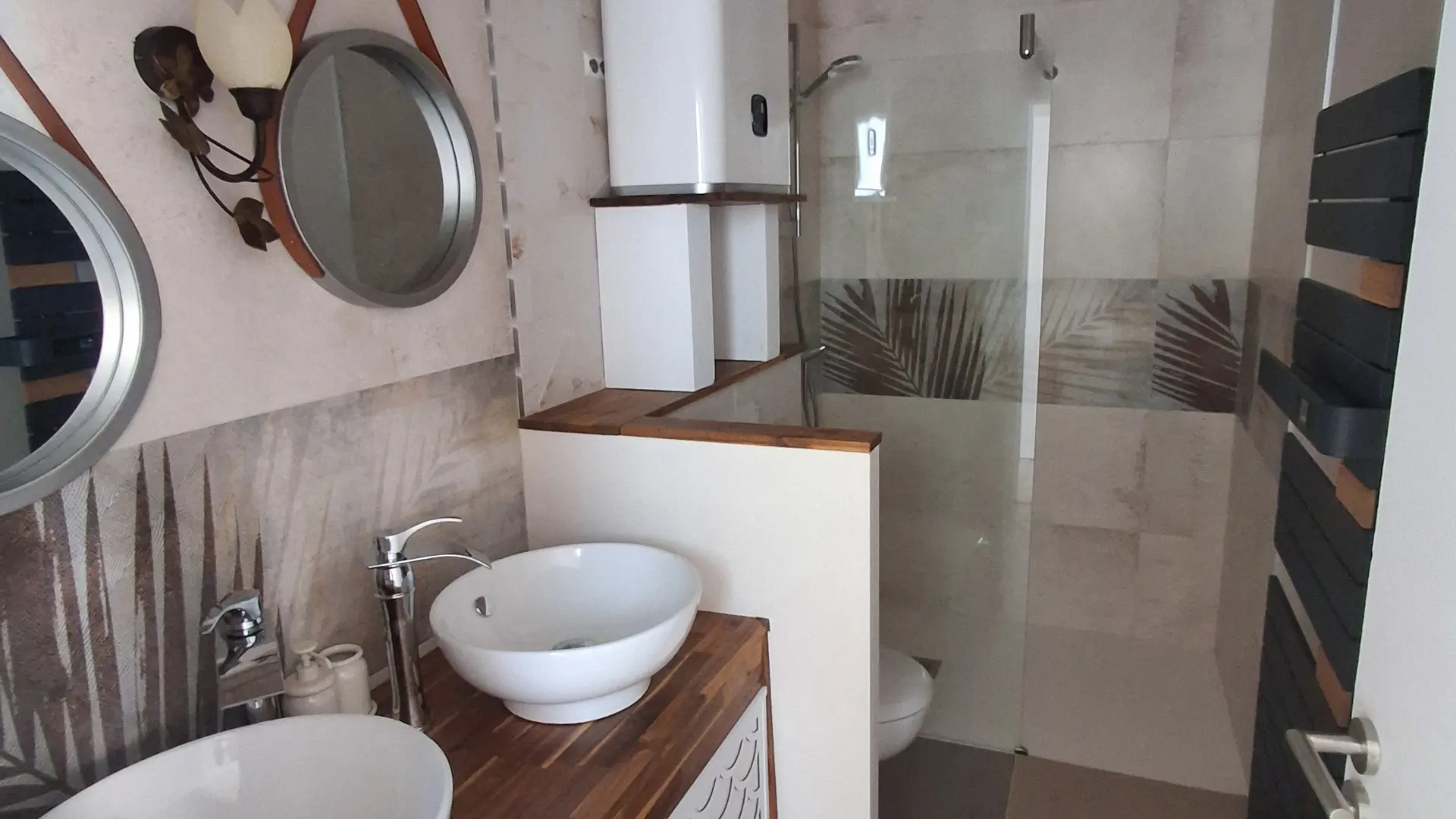 Salle de douche privative