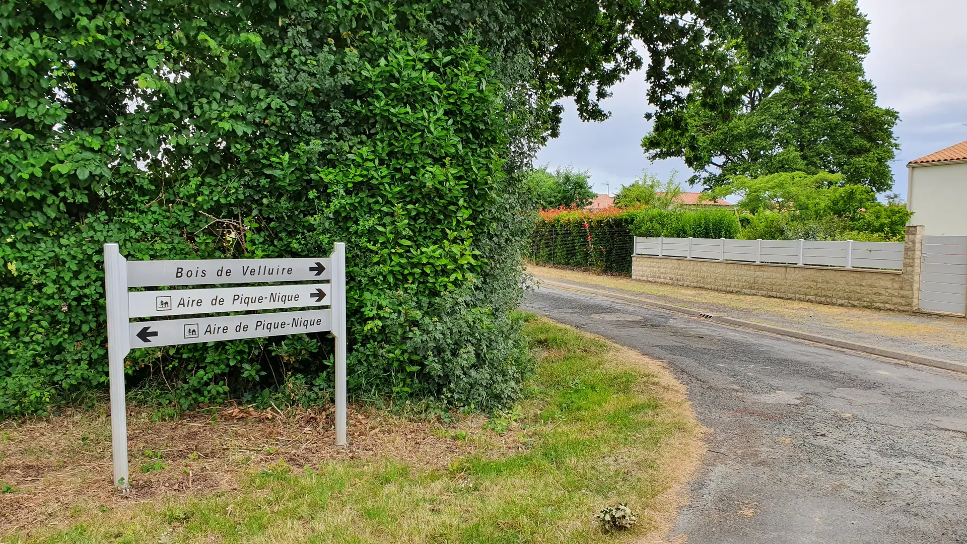 pique-niquelesvelluire sur vendee