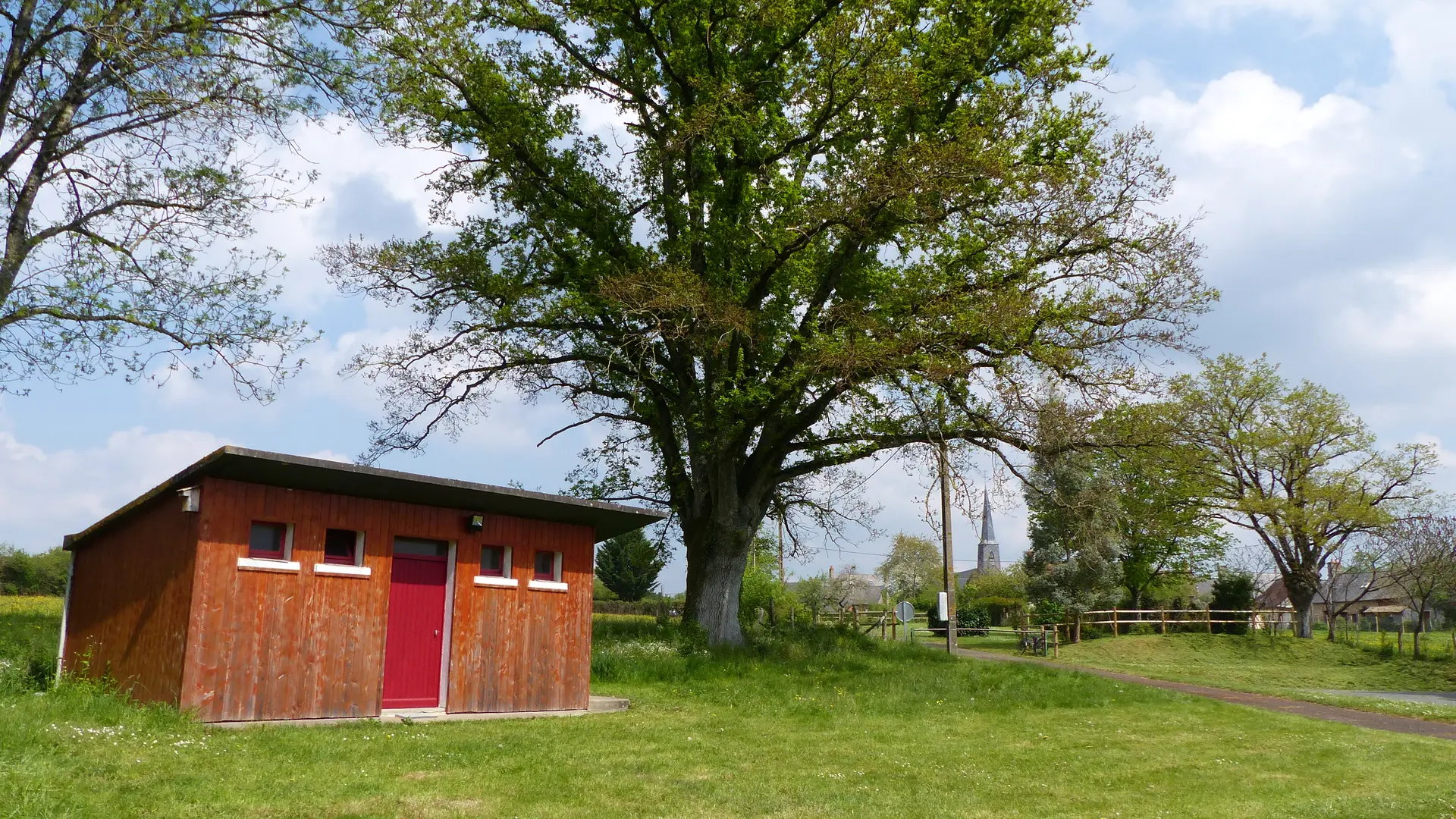 2022-04-25 Aire naturelle de camping à Blandouet4