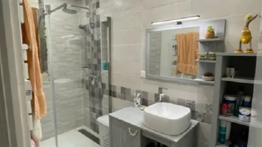 284894 - Salle d'eau