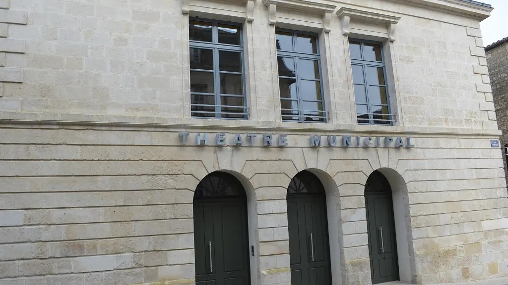 théâtre-municipal-fontenay-le-comte-85200-2