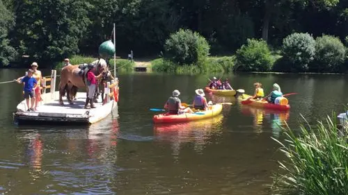 traversée bac  ménil sud mayenne slowlydays trait nature anjou sport nature