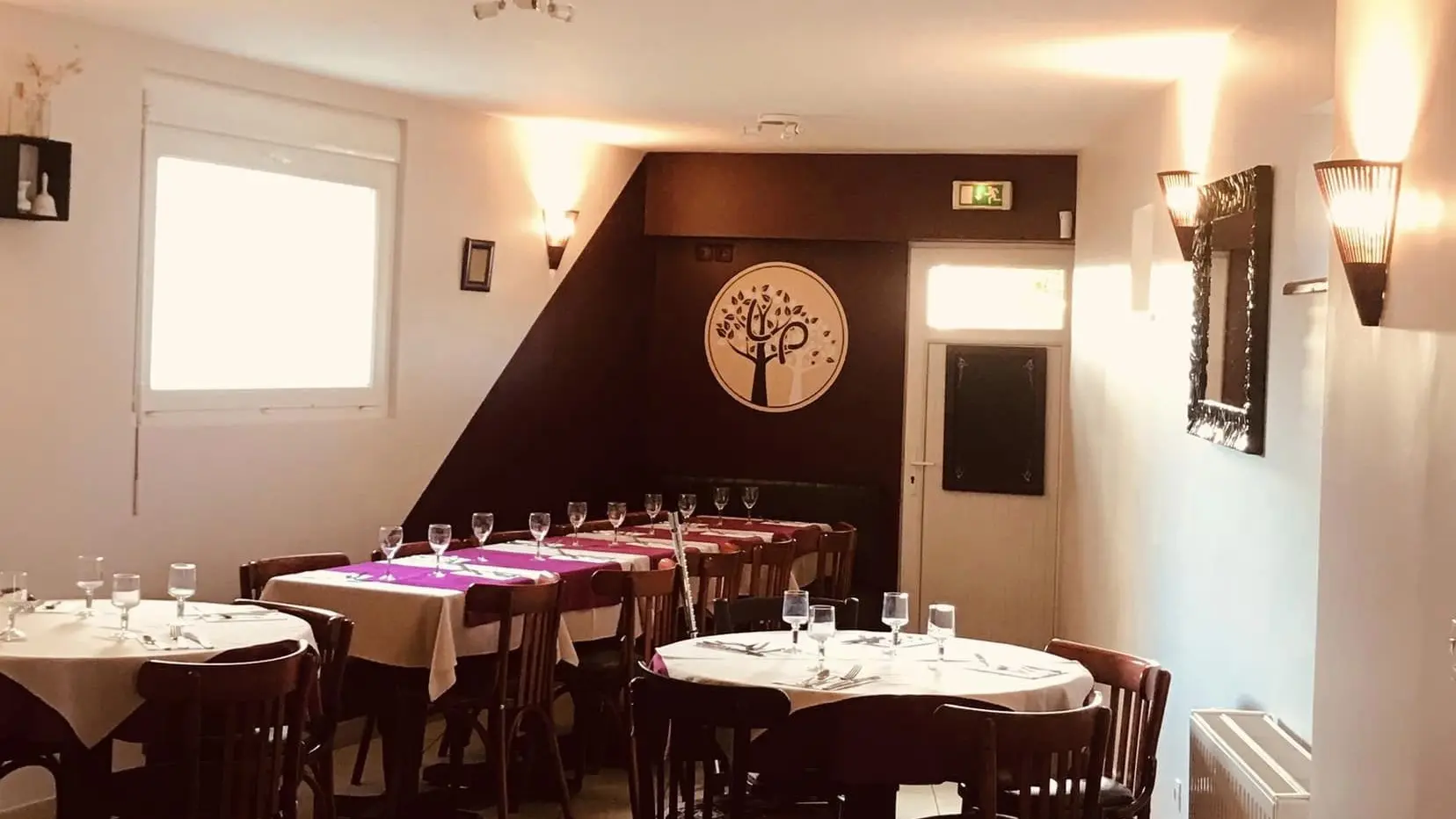 Au bois Sacré_Luché Pringé