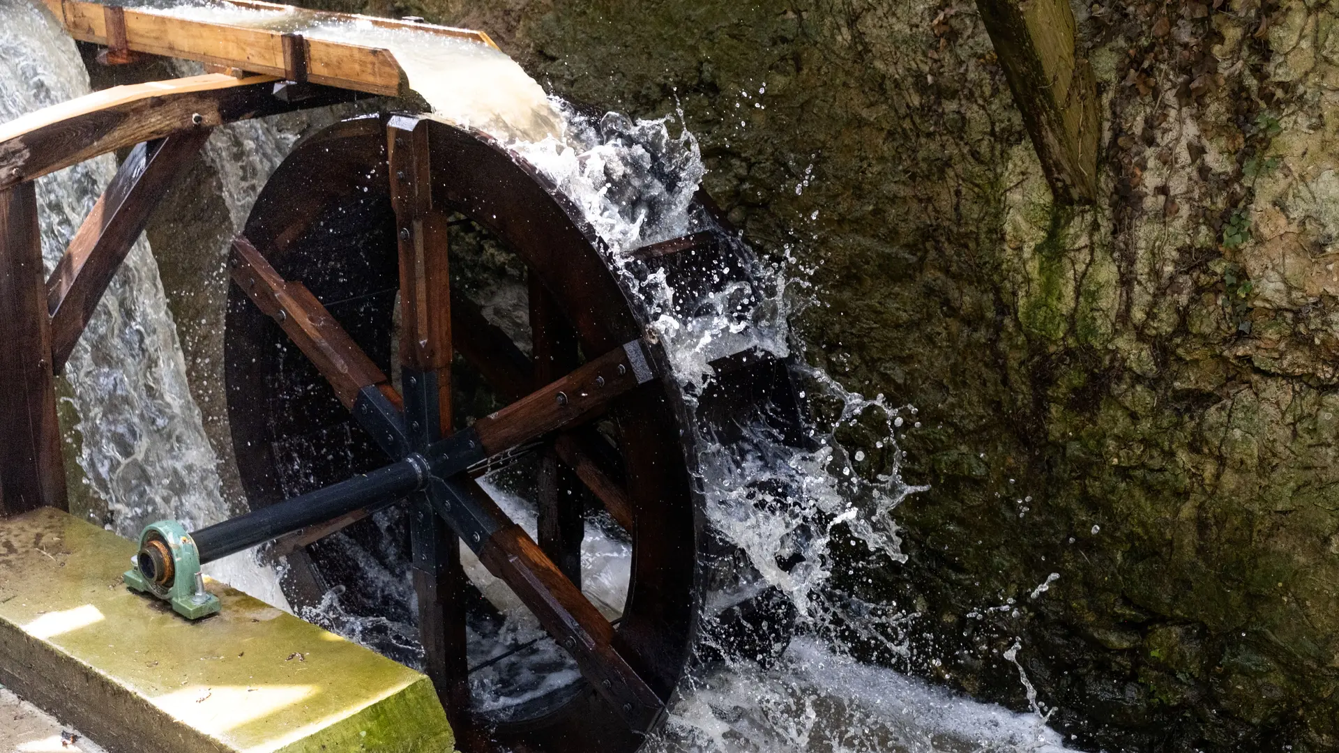 La nouvelle roue du moulin