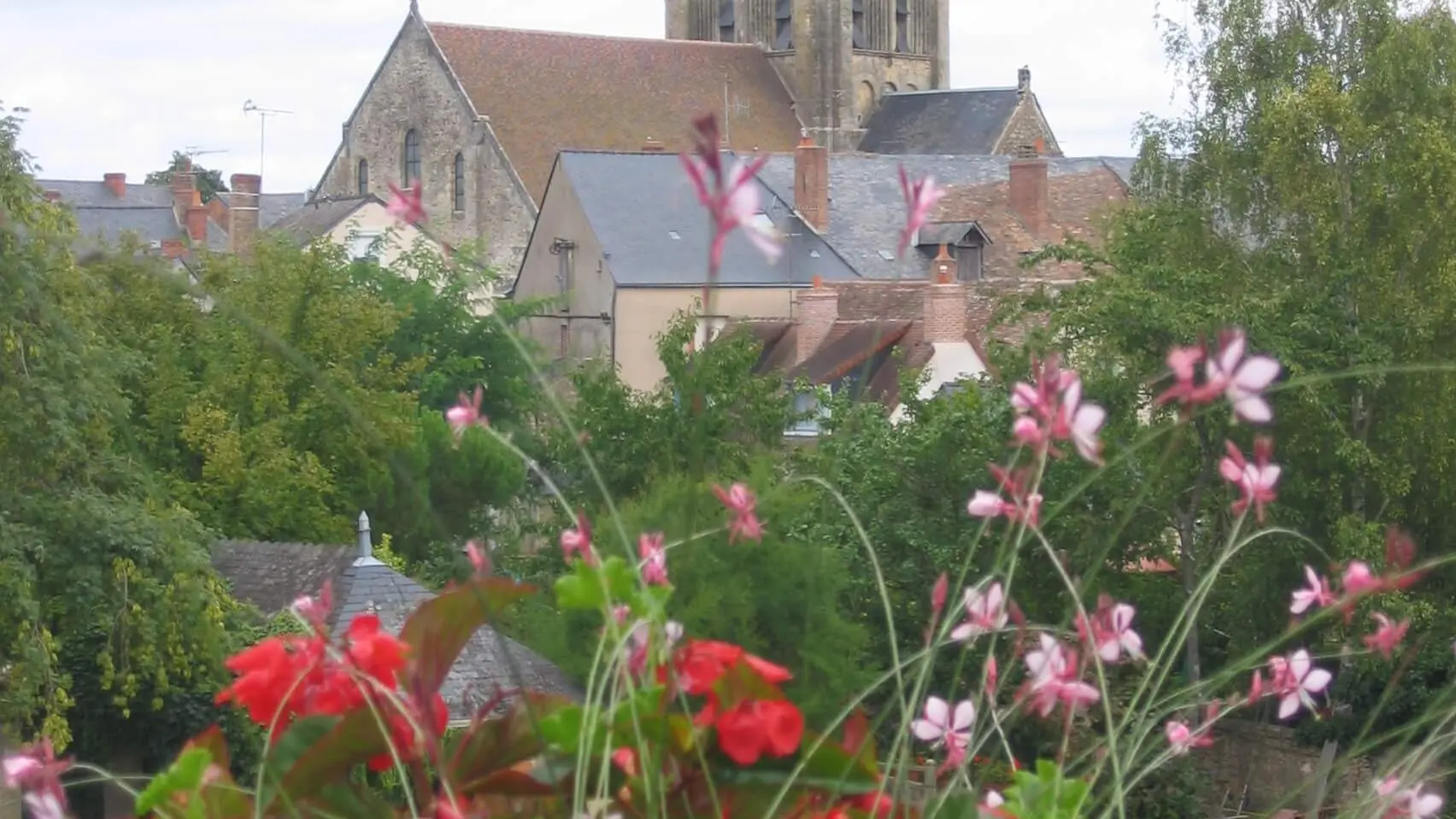Bazouges depuis le pont
