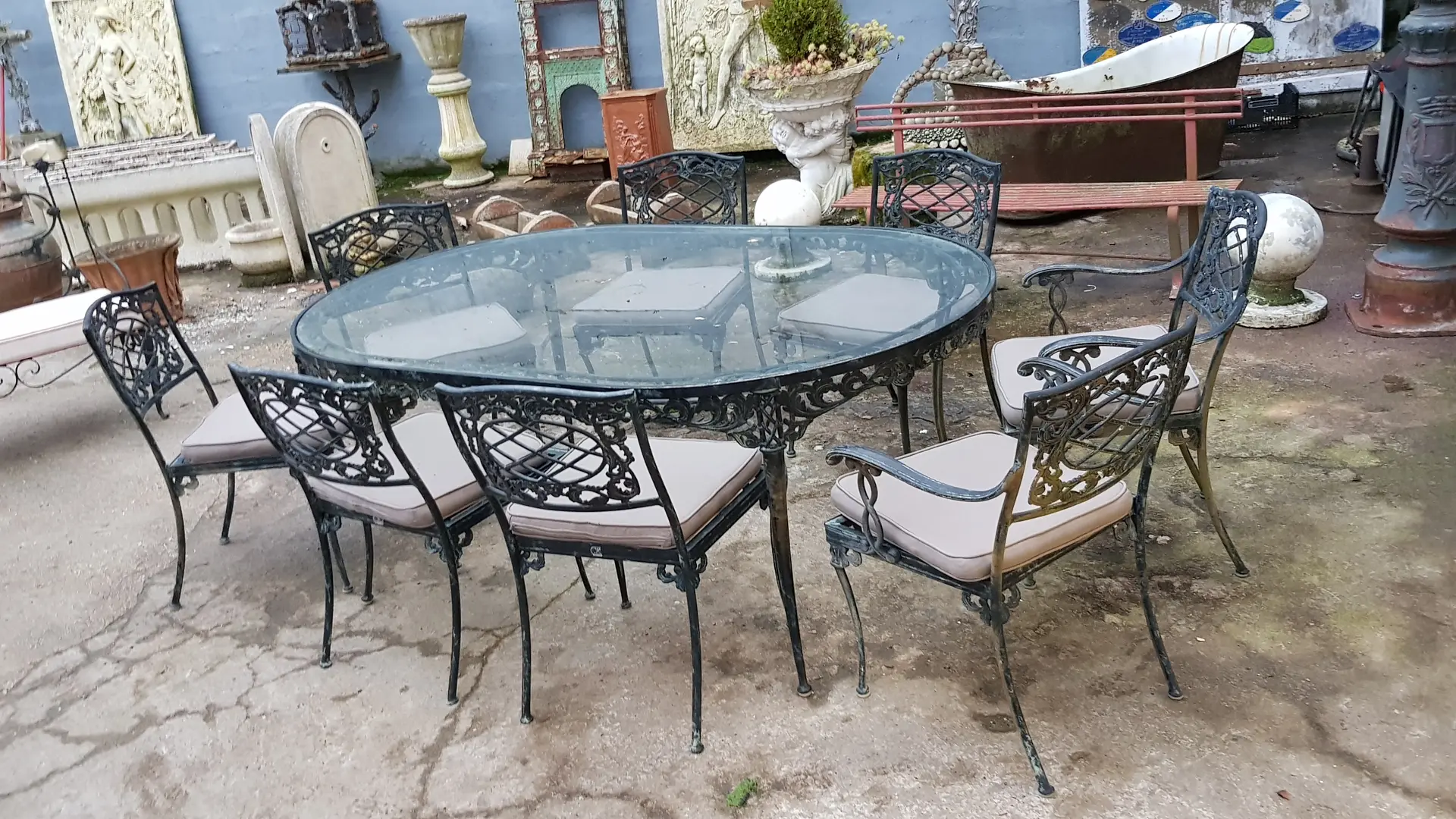 Broc Antic 72_La Chartre sur le Loir