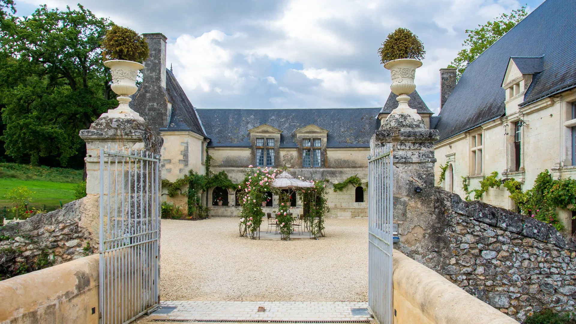 Château de Vaudésir_Saint Christophe sur le Nais