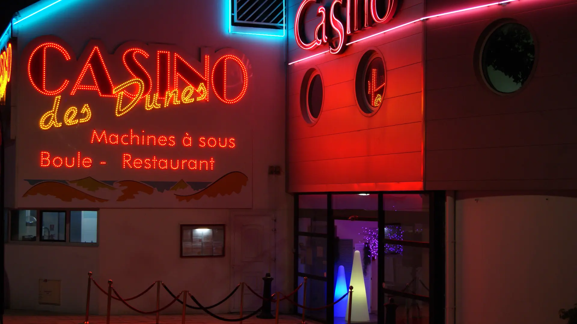 CASINO DES DUNES-L'AIGUILLON-LA-PRESQU'ILE-extérieur