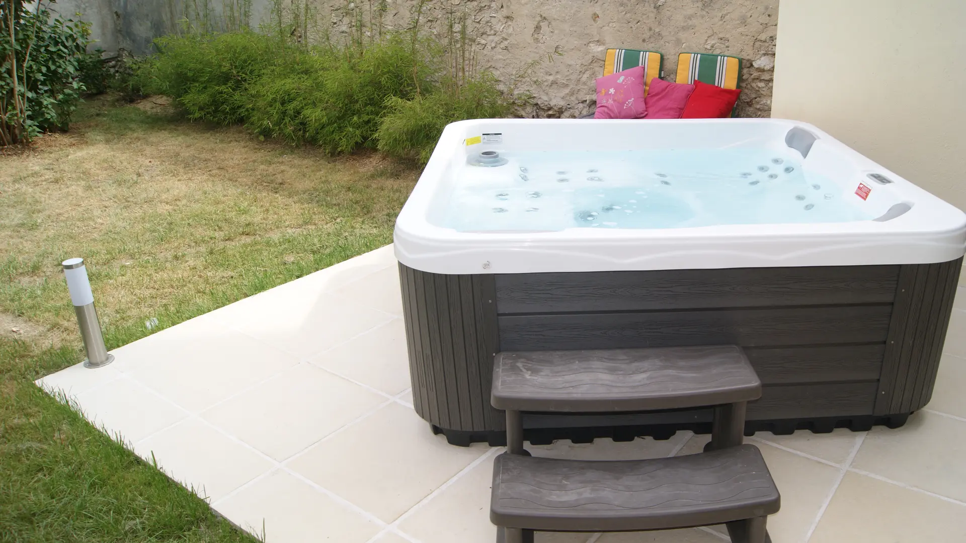 Jacuzzi