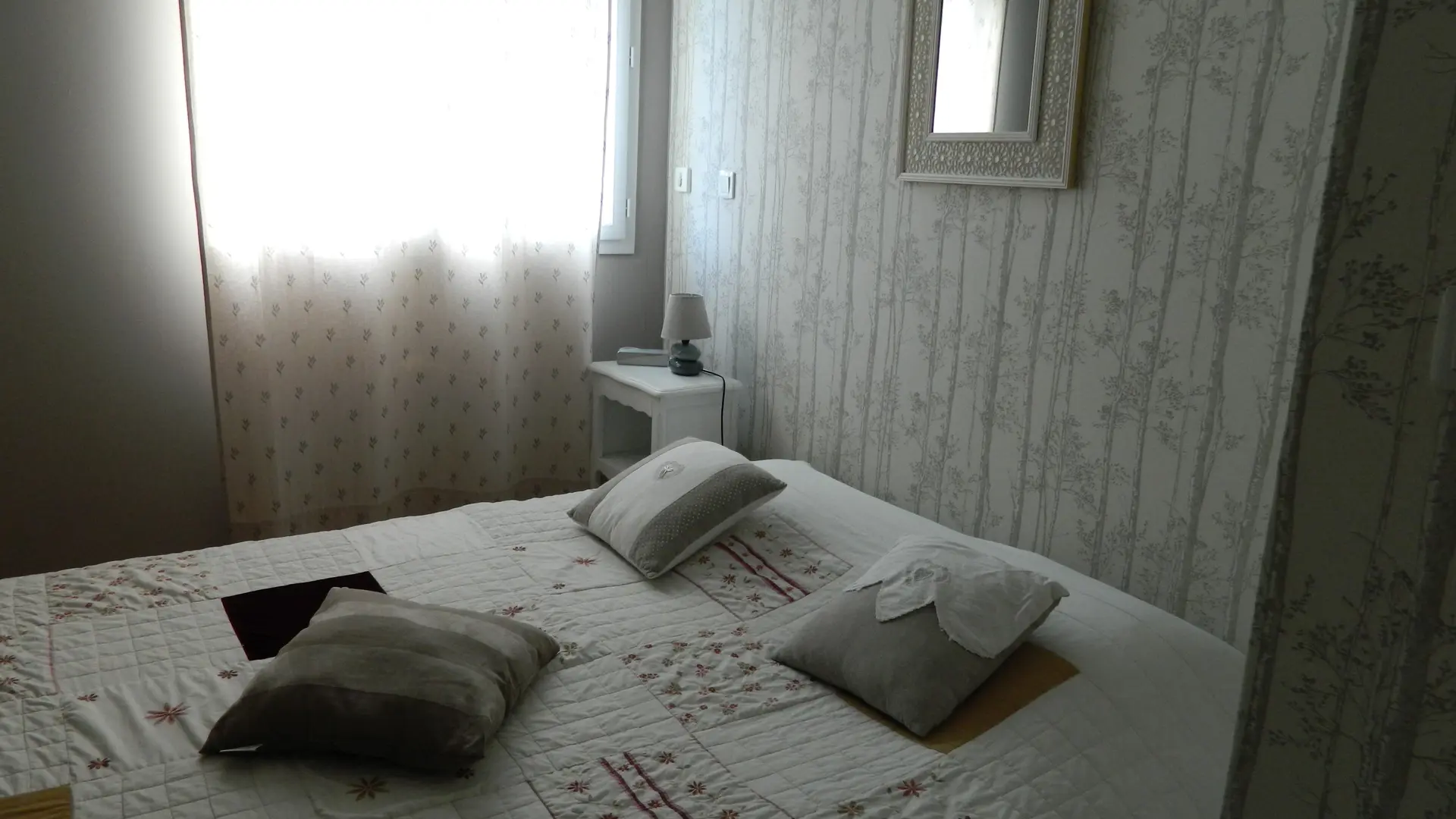 Chambre 2 à l'étage