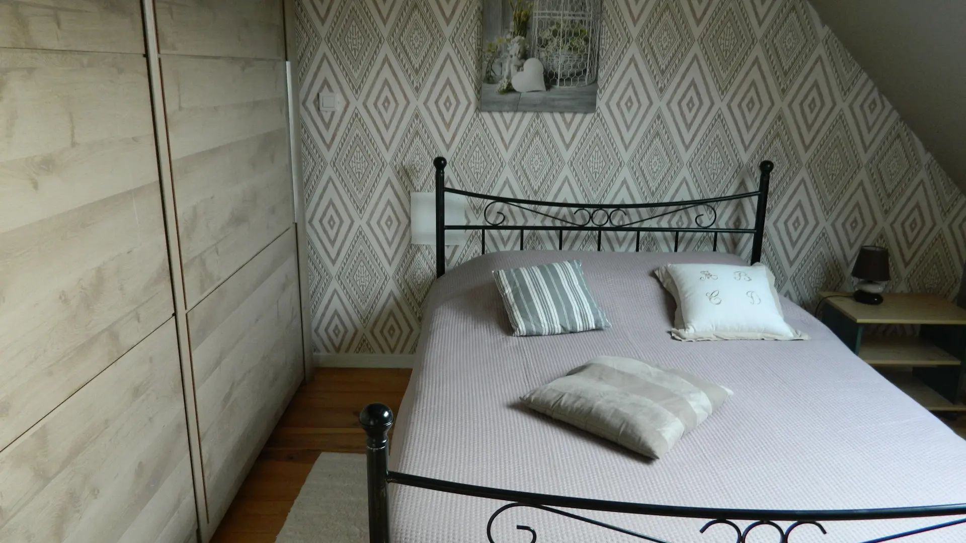 Chambre 3 à l'étage