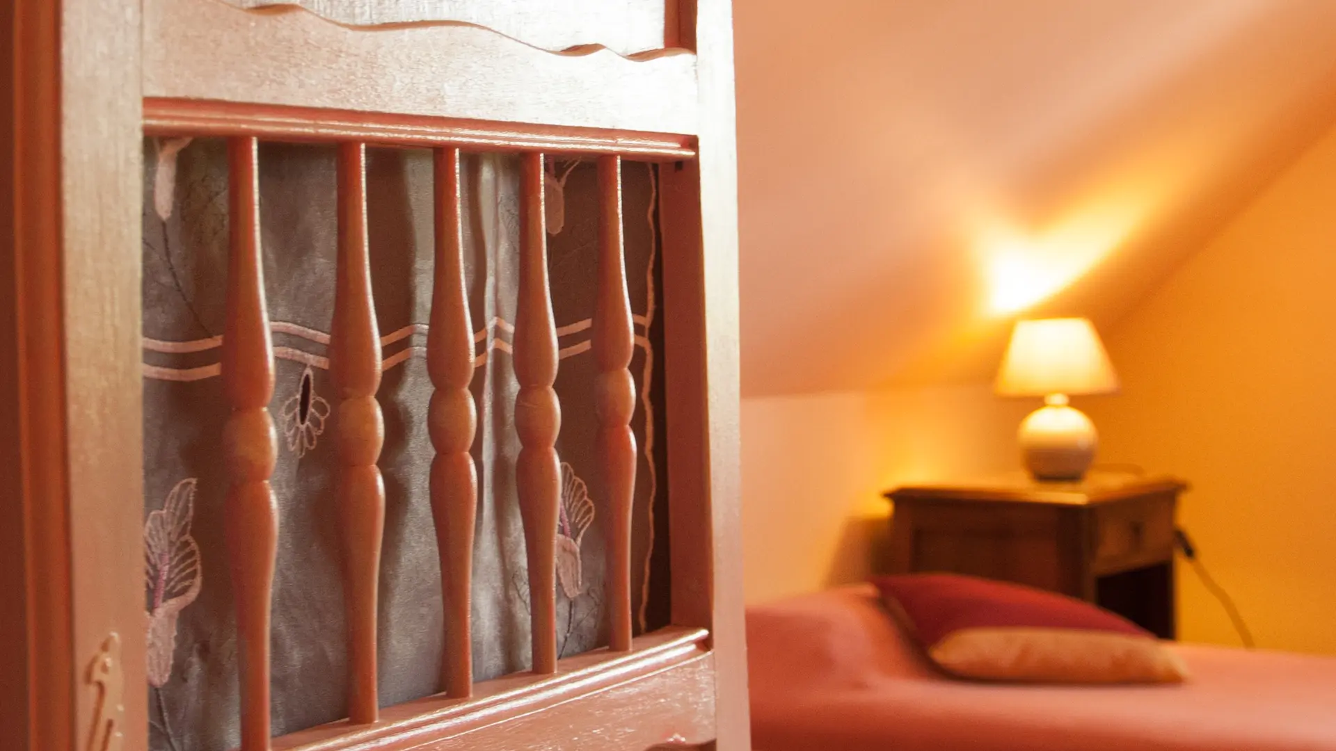 Gigou chambres la chartre_2013©Stevan LIRA (4)