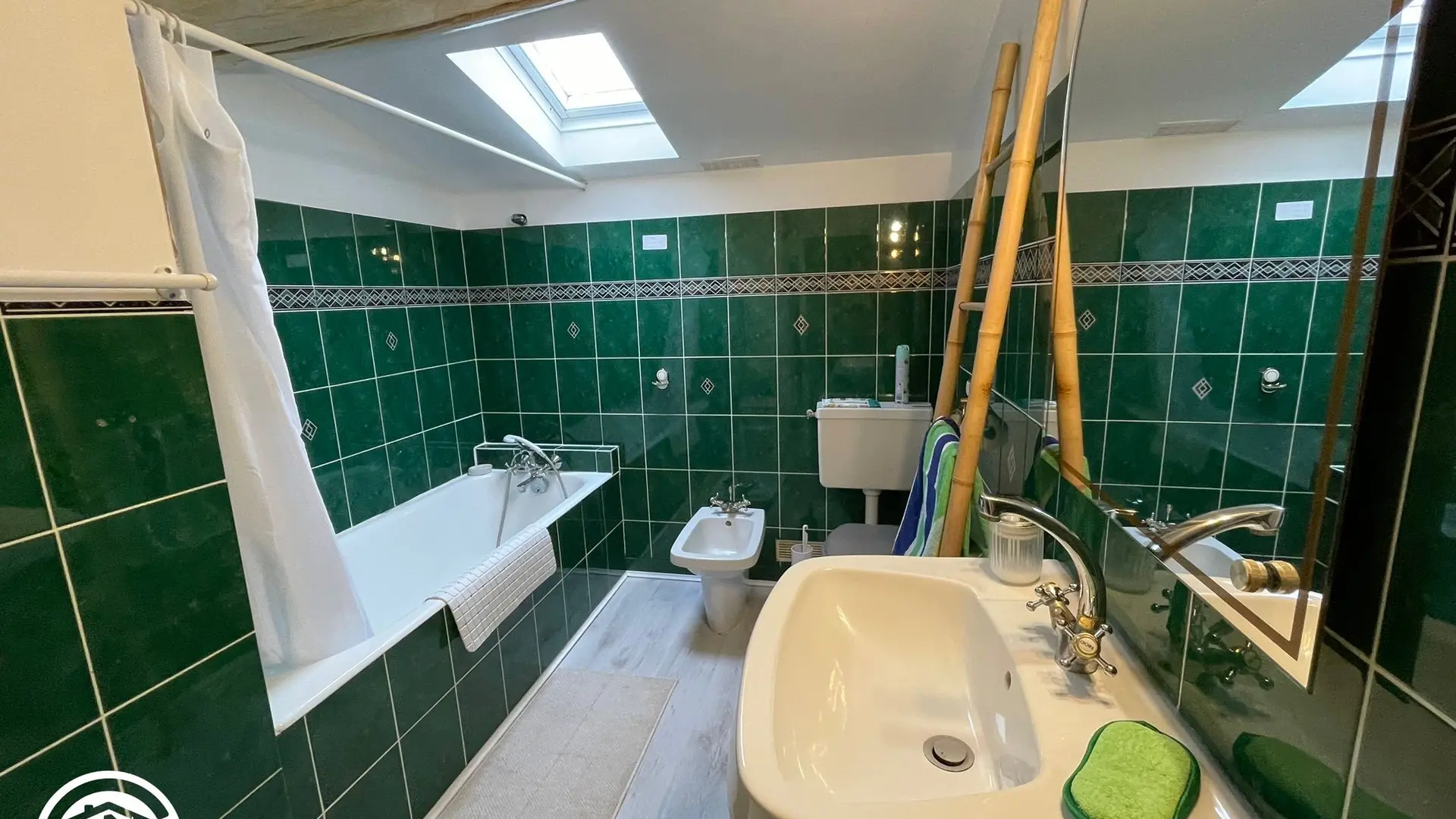 Gîte agréé Gîtes de France dans le PNR Marais Poitevin : Salle de bain/WC_17