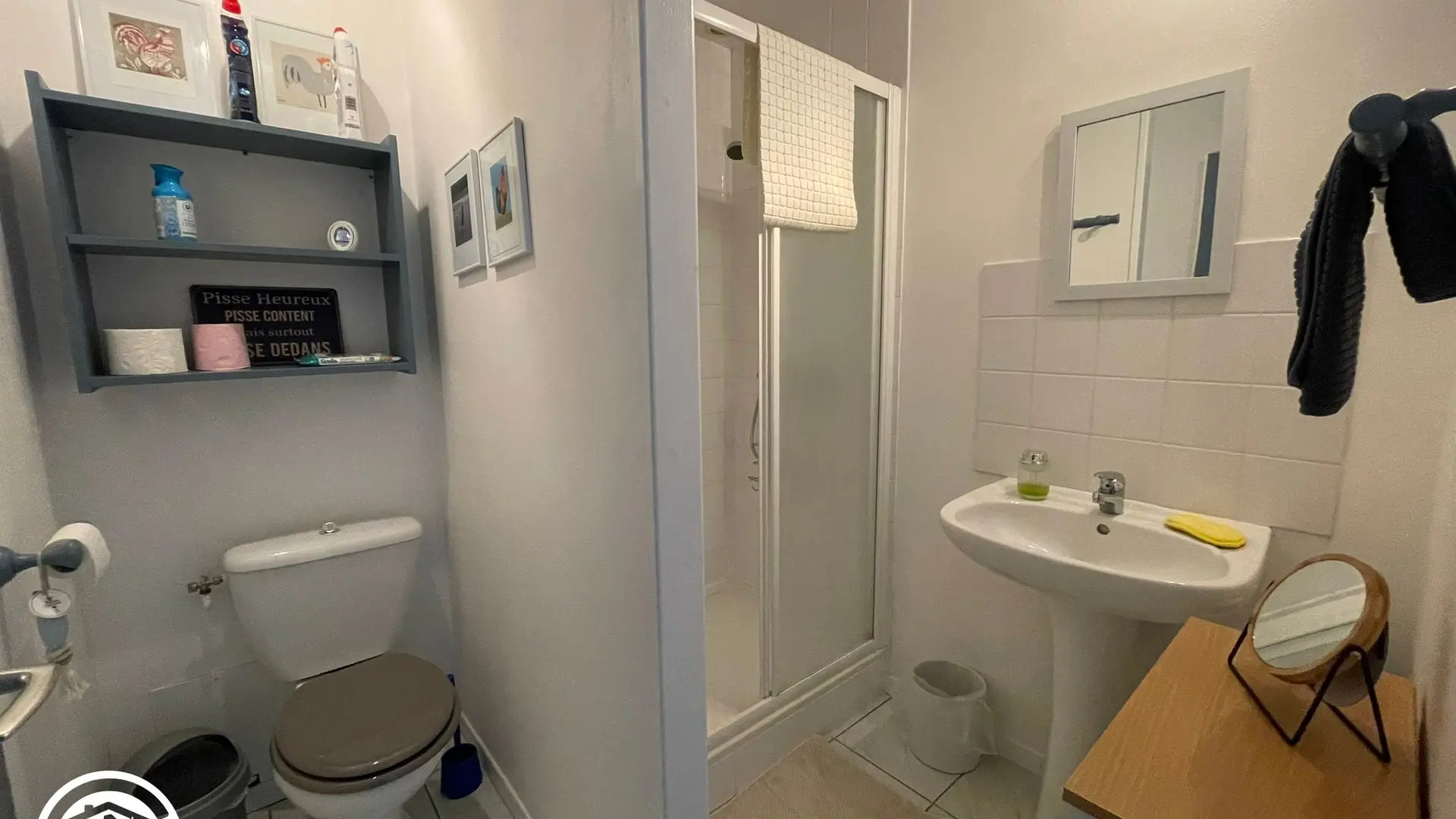 Gîte agréé Gîtes de France dans le PNR Marais Poitevin : Salle d'eau/WC_22