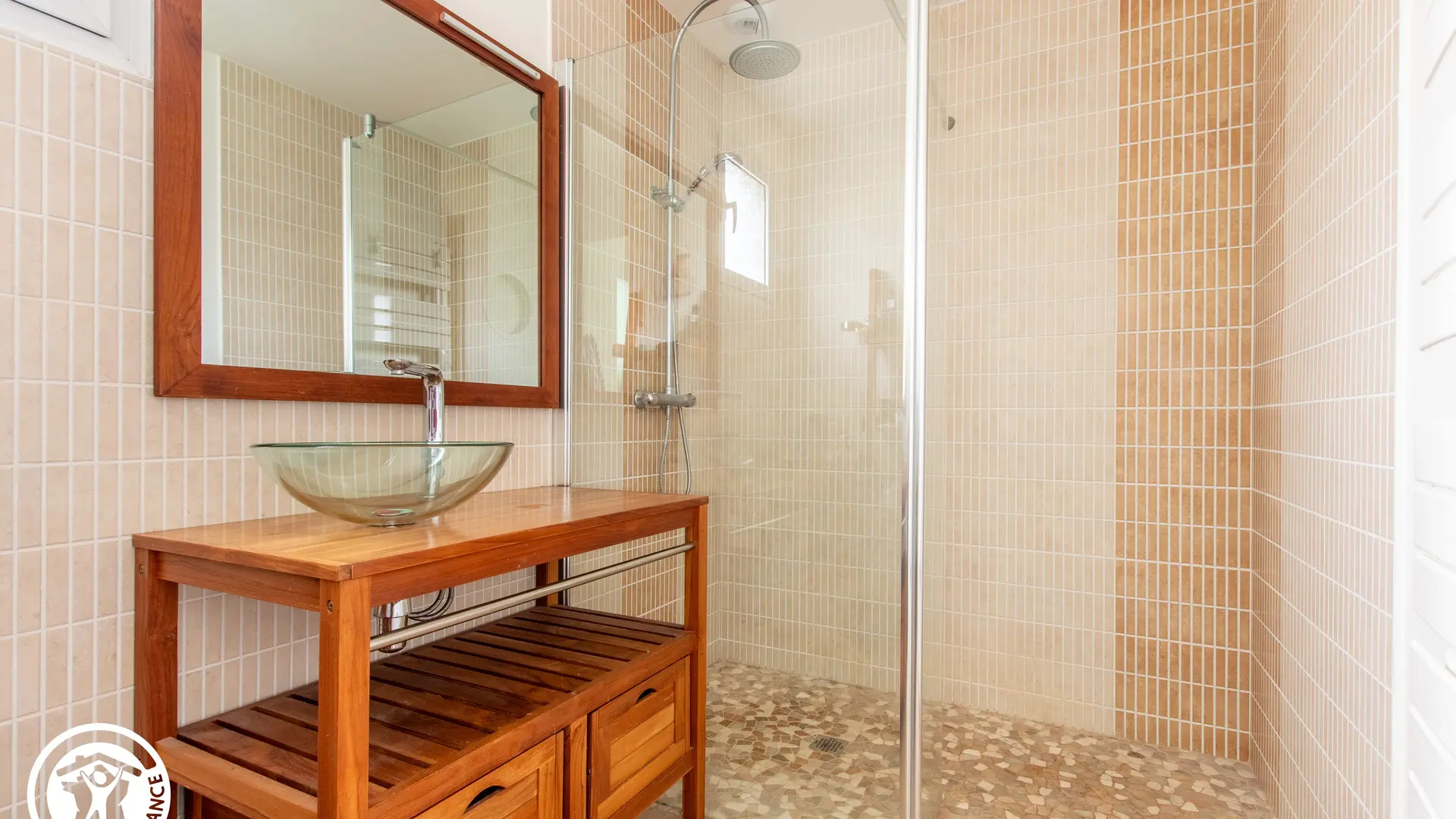 Gîte agréé Gîtes de France en Vendée : Salle d'eau_20