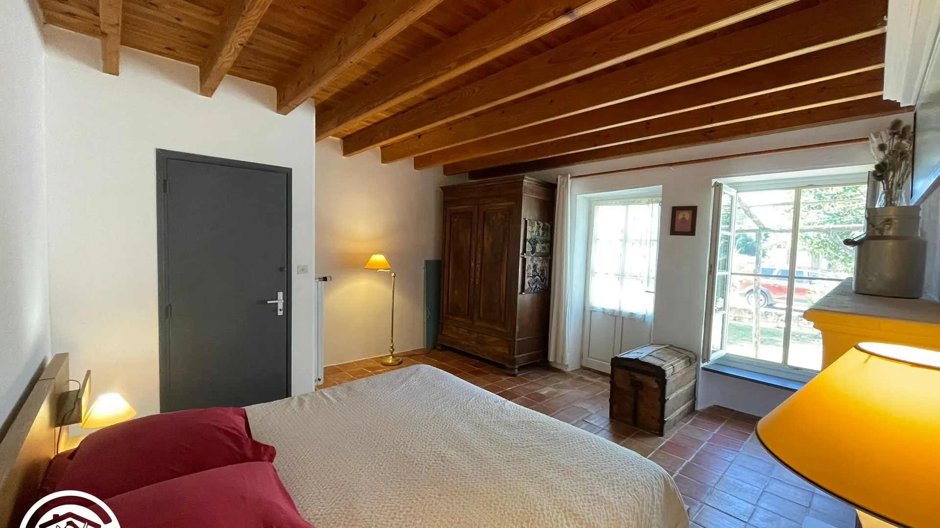 Gîte agréé Gîtes de France dans le PNR Marais Poitevin : Chambre 1 (1 lit 180)_11