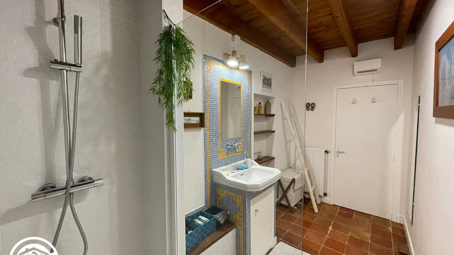 Gîte agréé Gîtes de France dans le PNR Marais Poitevin : Salle d'eau_18