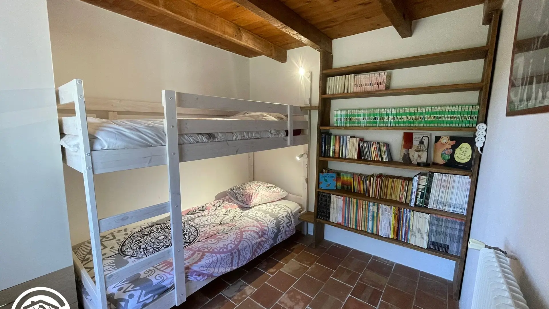 Gîte agréé Gîtes de France dans le PNR Marais Poitevin : Chambre 3 (2 lits 90 superposés)_15