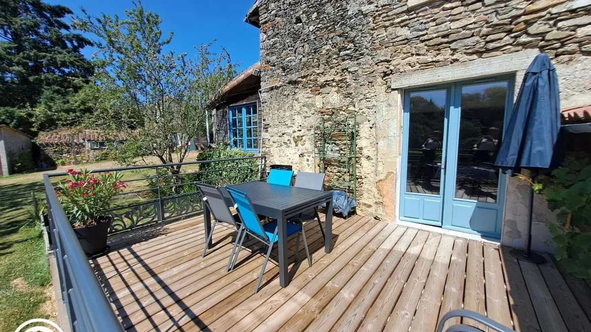 Gîte agréé Gîtes de France en Vendée : Terrasse_5