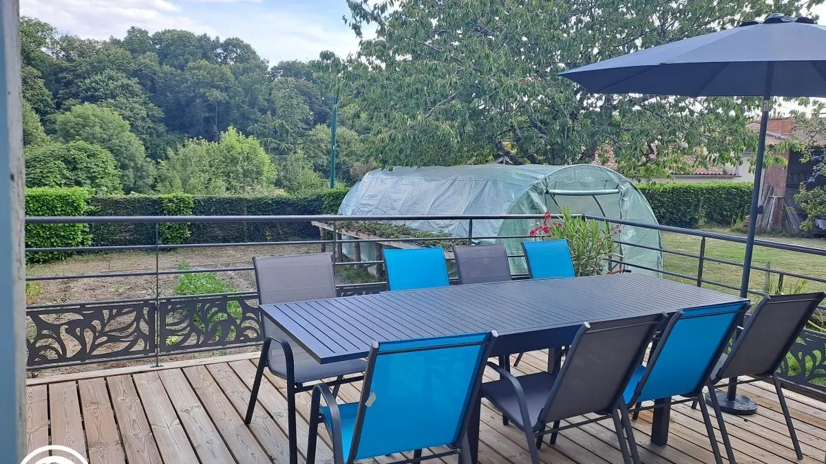 Gîte agréé Gîtes de France en Vendée : Terrasse_22