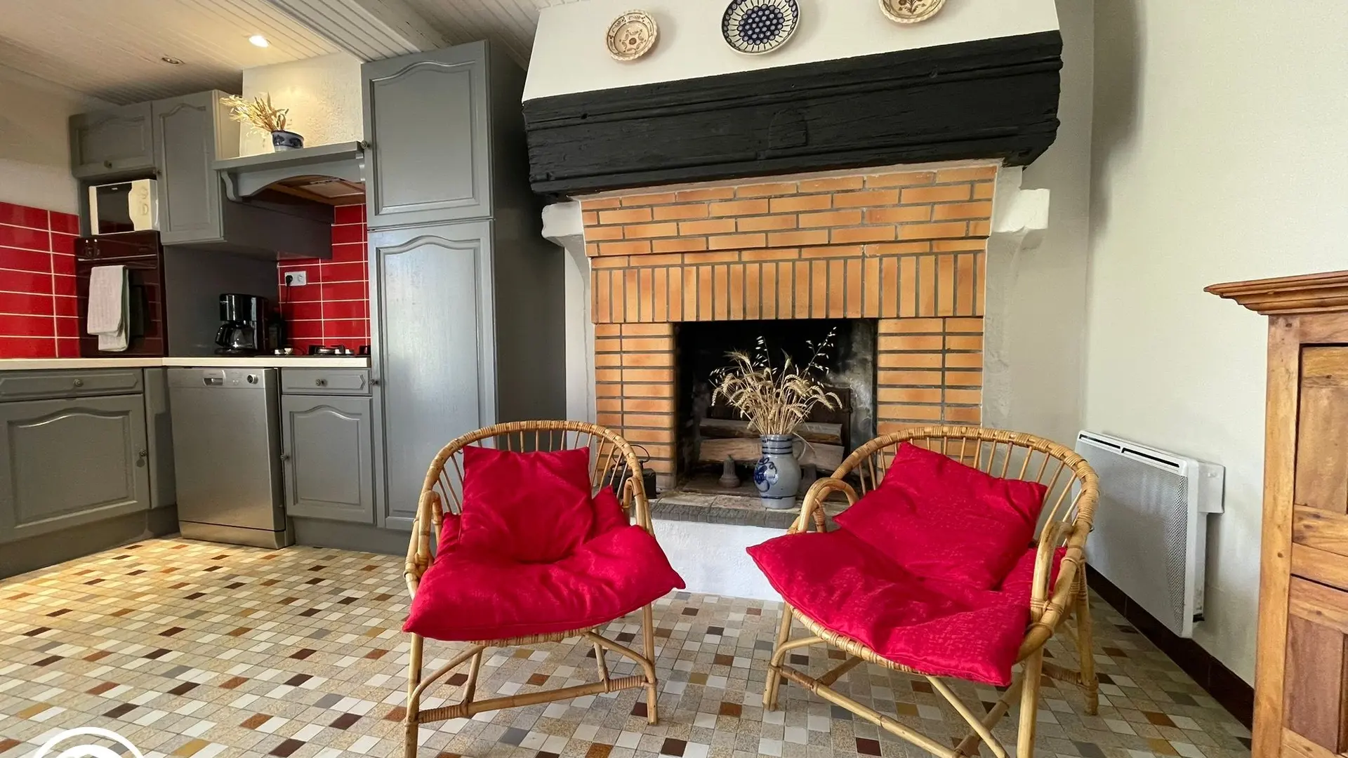 Gîte agréé Gîtes de France en Vendée : Cuisine/séjour_7