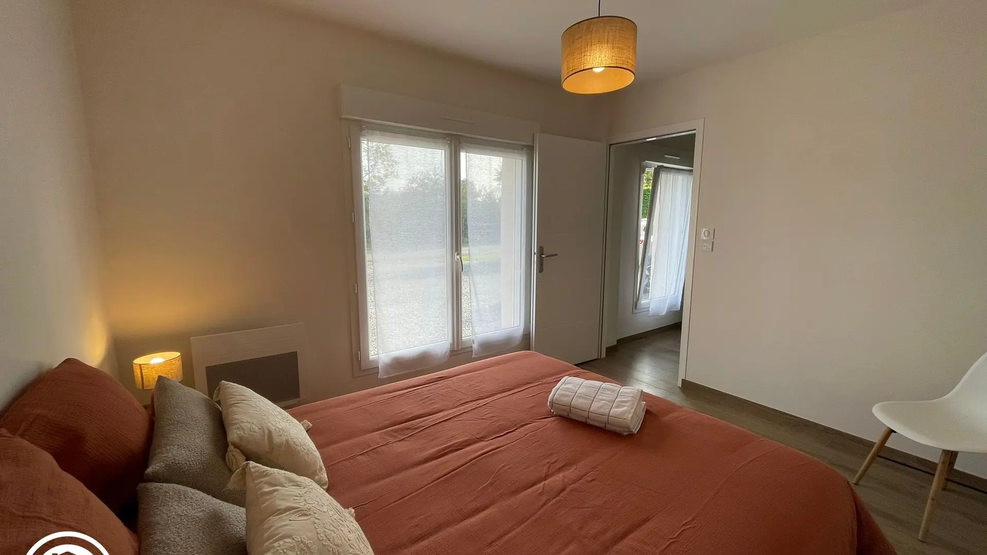 Gîte agréé Gîtes de France en Vendée : Chambre 1 (1 lit 160)_13